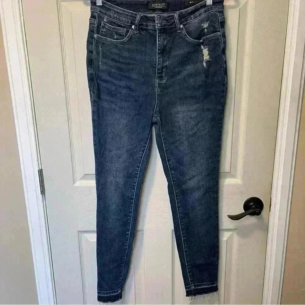 Judy Blue Women's High Rise Skinny Fit Jeans Sz 13/31 - Picture 1 of 11